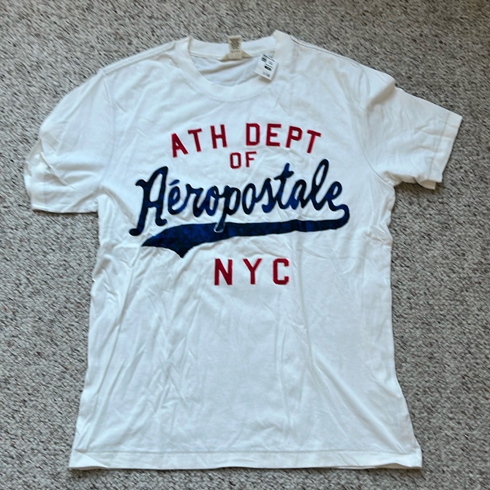 NWT Men’s Aeropostale T-shirt